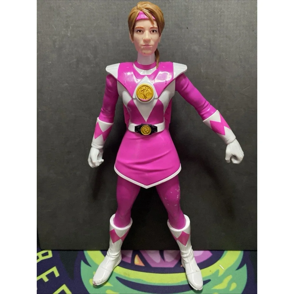 2020 Mighty Morphin Power Rangers Pink Ranger 12